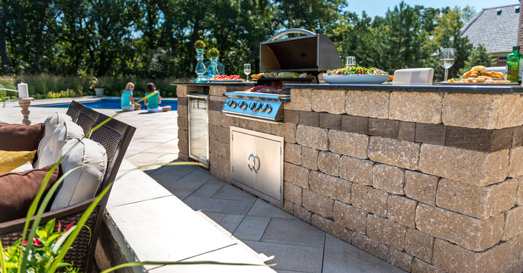 3 Popular Outdoor Kitchen Design Layouts NY, NJ, PA, CT