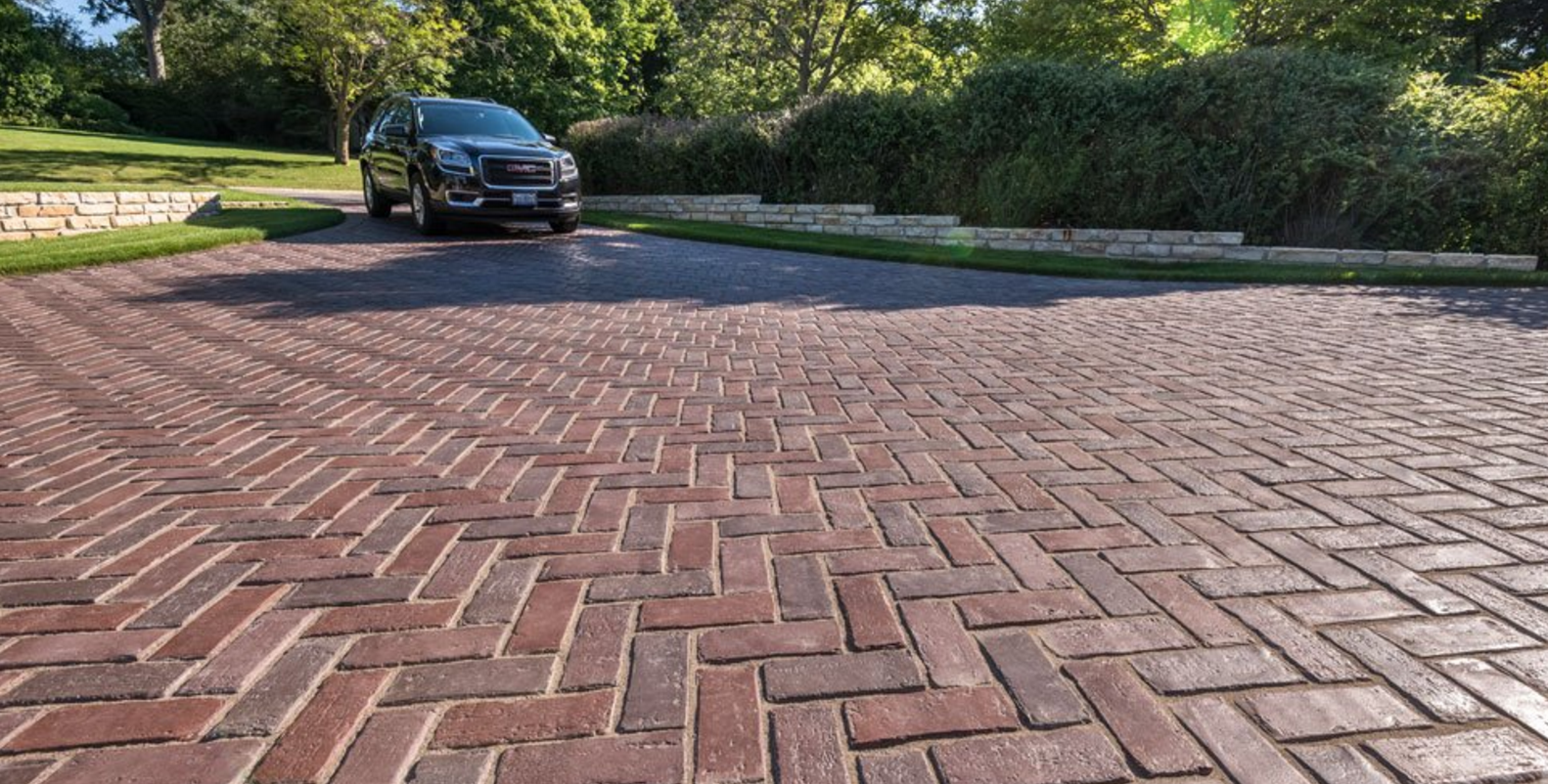 Unilock Paver, Town Hall: NY-NJ-PA-CT Driveway Pavers