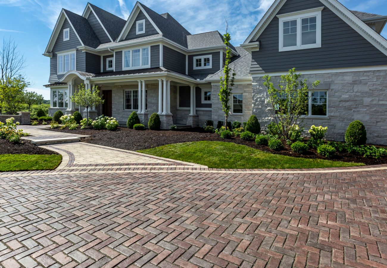 Interlocking Driveway with attached Contrasting Walkway to Front Entrance