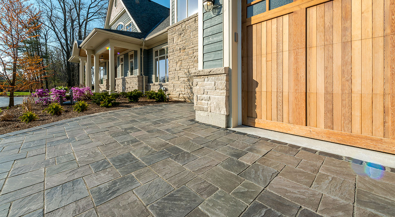 Richcliff Driveway Pebble Taupe Dawn Mist 2206