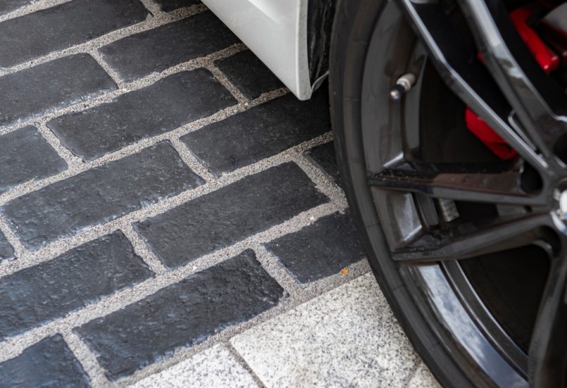 Close up of Interlocking Unilock Driveway Pavers